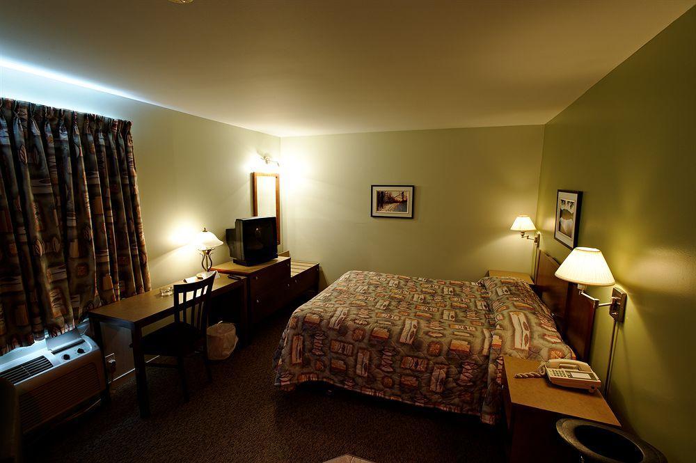 Motel Le Transit มองต์-แซ็งต์-อิแลร์ ภายนอก รูปภาพ
