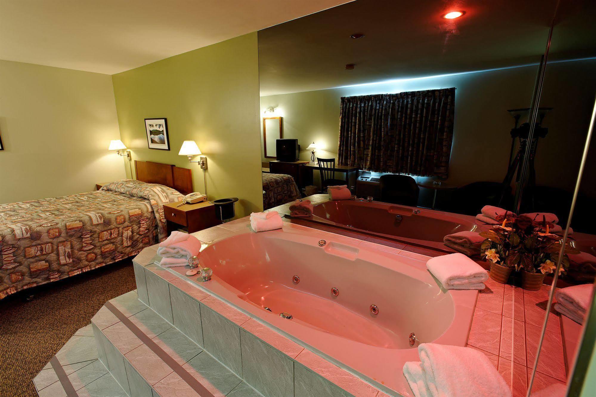Motel Le Transit มองต์-แซ็งต์-อิแลร์ ภายนอก รูปภาพ